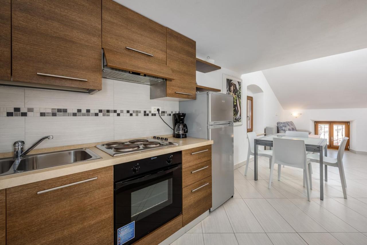 Apartments Dante Ουμάγκ Εξωτερικό φωτογραφία