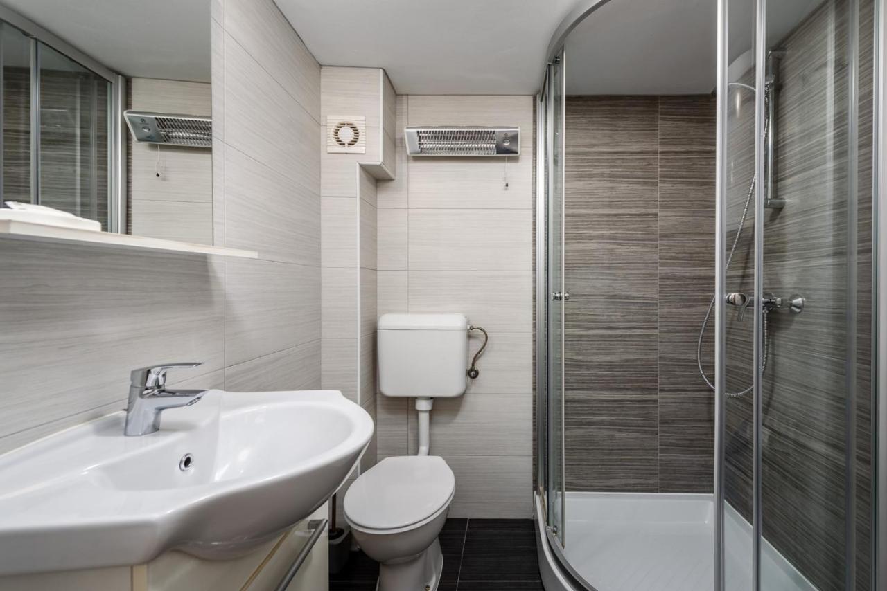 Apartments Dante Ουμάγκ Εξωτερικό φωτογραφία